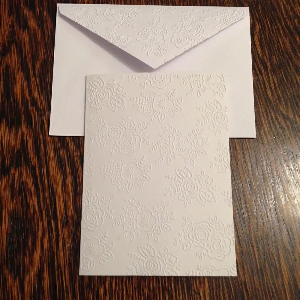 ‎5 Handmade embossed blank white greeting cards